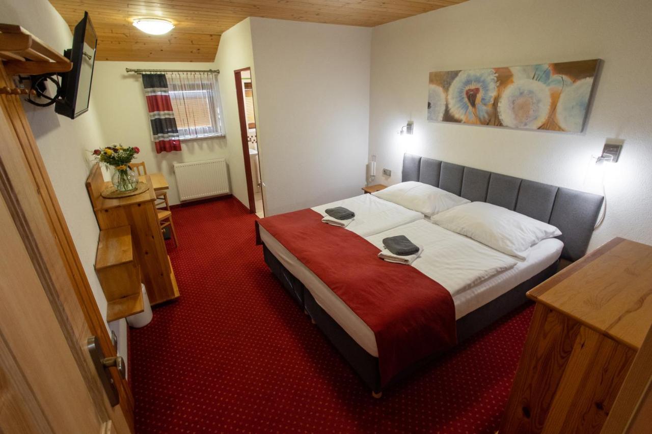 Hotel Wellness & Restaurant U Fandy Lhotka  Esterno foto