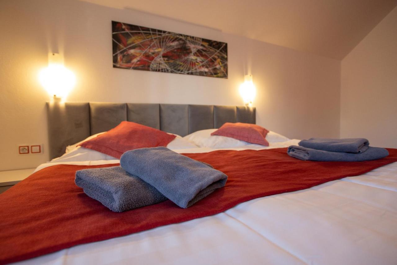 Hotel Wellness & Restaurant U Fandy Lhotka  Esterno foto