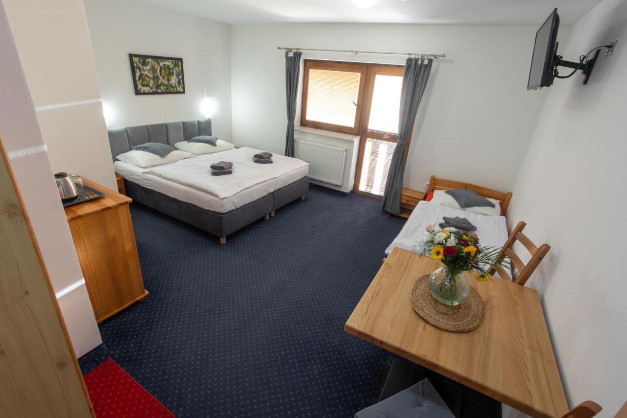 Hotel Wellness & Restaurant U Fandy Lhotka  Esterno foto