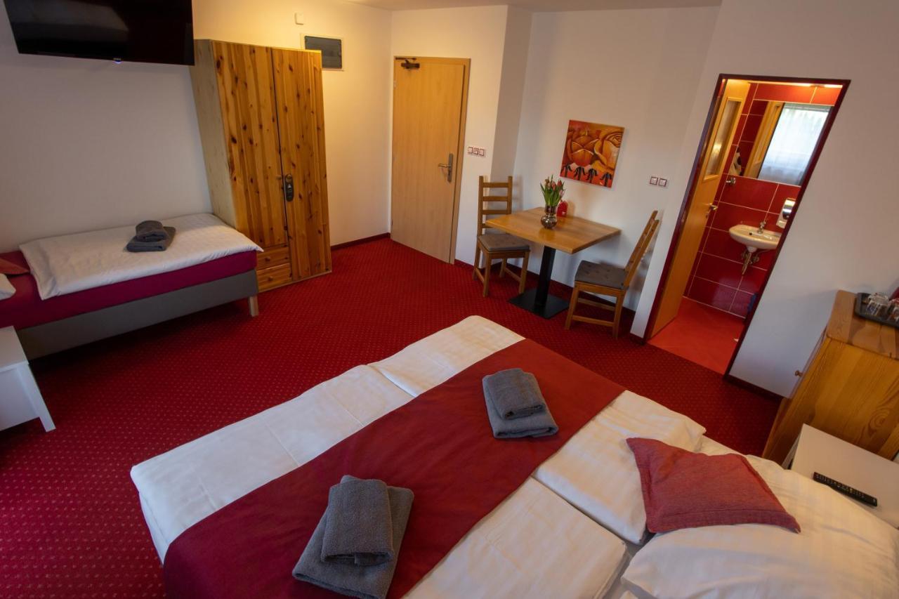 Hotel Wellness & Restaurant U Fandy Lhotka  Esterno foto